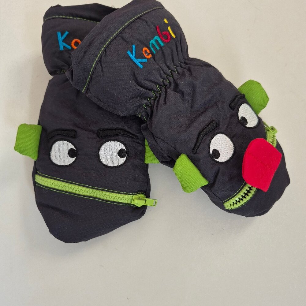 Kombi New kids mittens black green play fun zipper size 5-6 NWT